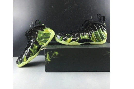 579771-003 Nike AIR  ParaNorman Foamposite ONE 'ParaNorman' 0105